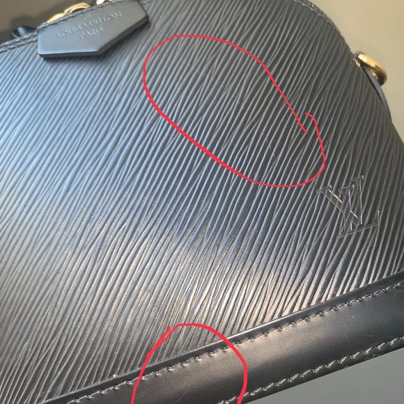 ✨SOLD✨Louis Vuitton Alma Mini (M51404) - Epi Noir - Picture 5 of 11